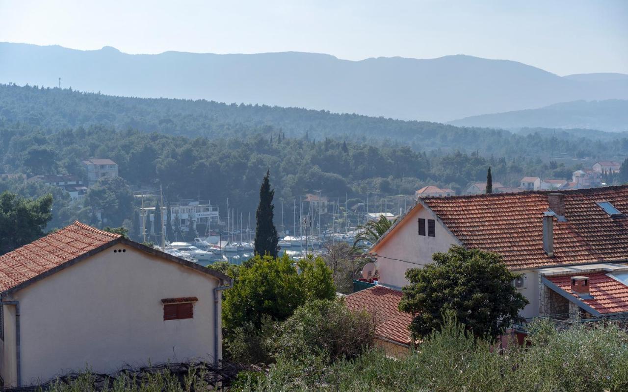 Appartement Antonella à Vrboska Extérieur photo